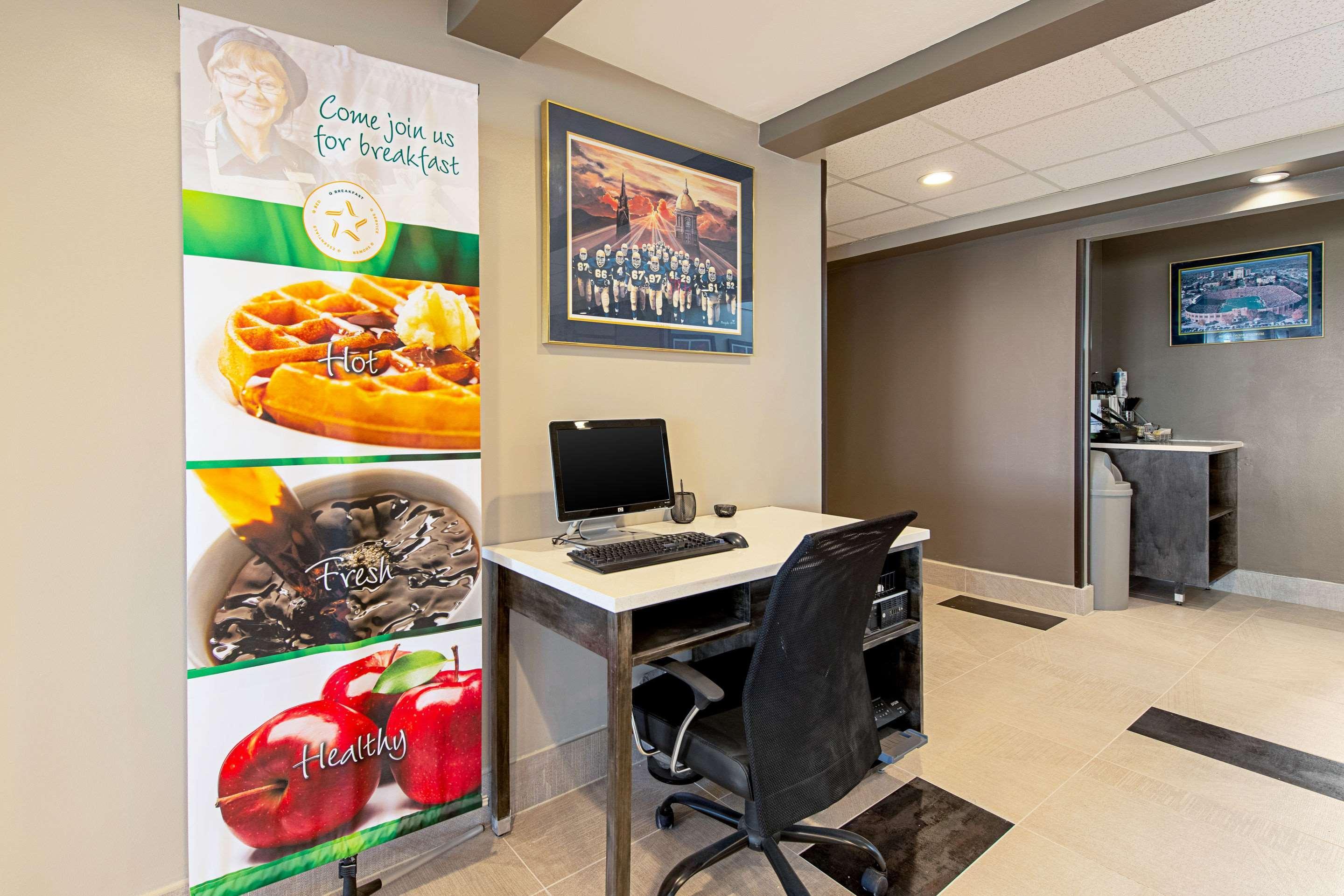 Quality Inn Mishawaka Near Notre Dame Ngoại thất bức ảnh