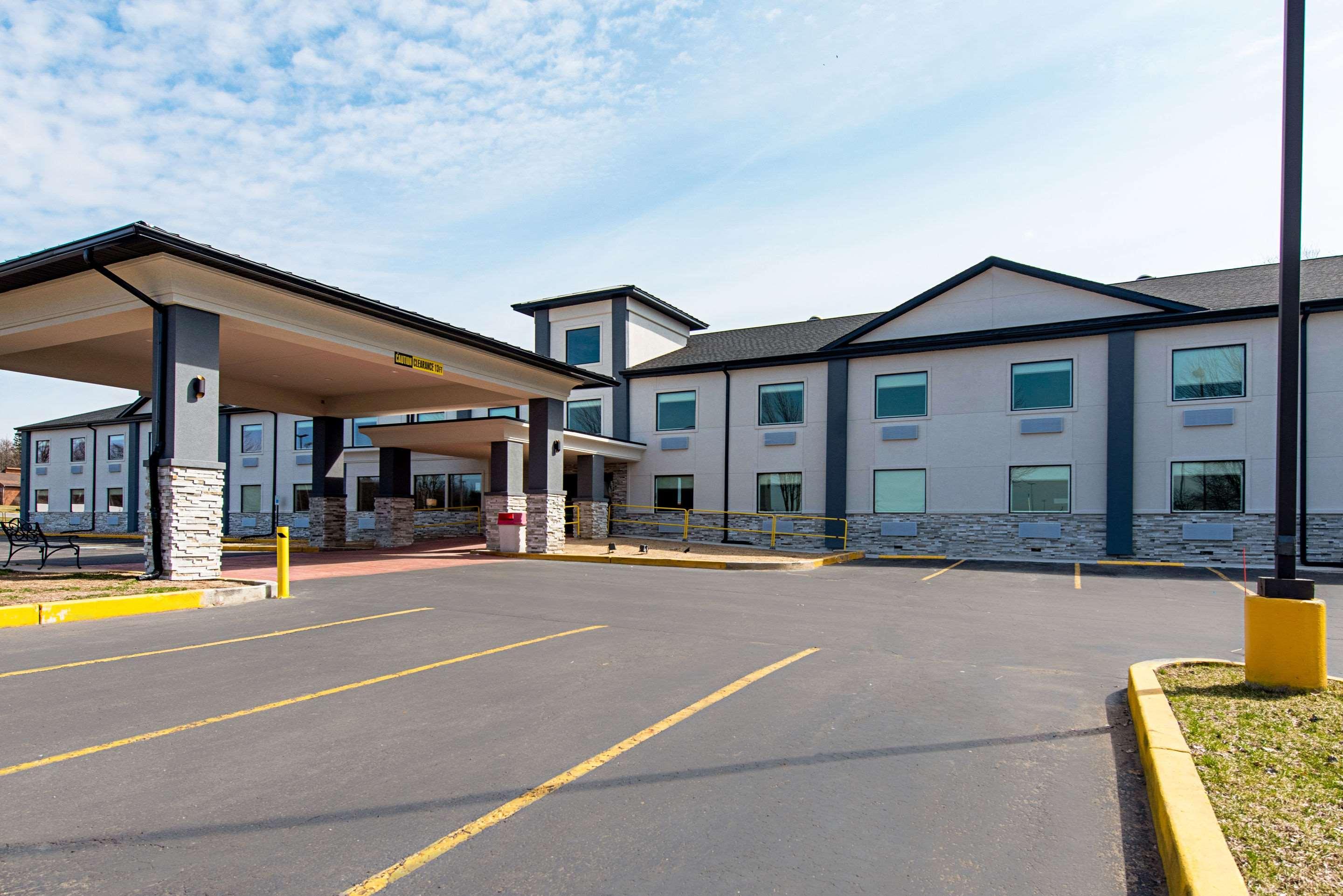 Quality Inn Mishawaka Near Notre Dame Ngoại thất bức ảnh