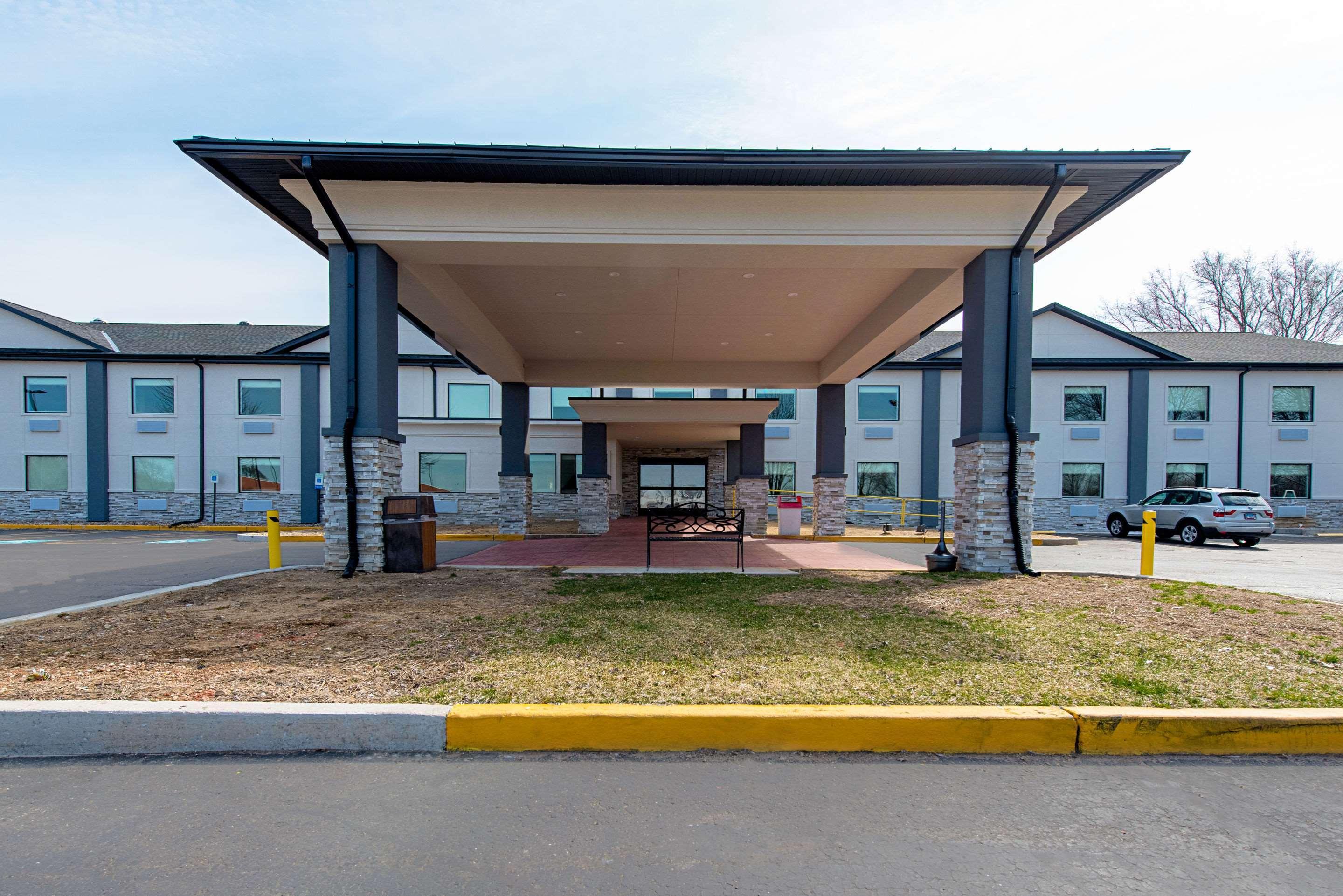 Quality Inn Mishawaka Near Notre Dame Ngoại thất bức ảnh